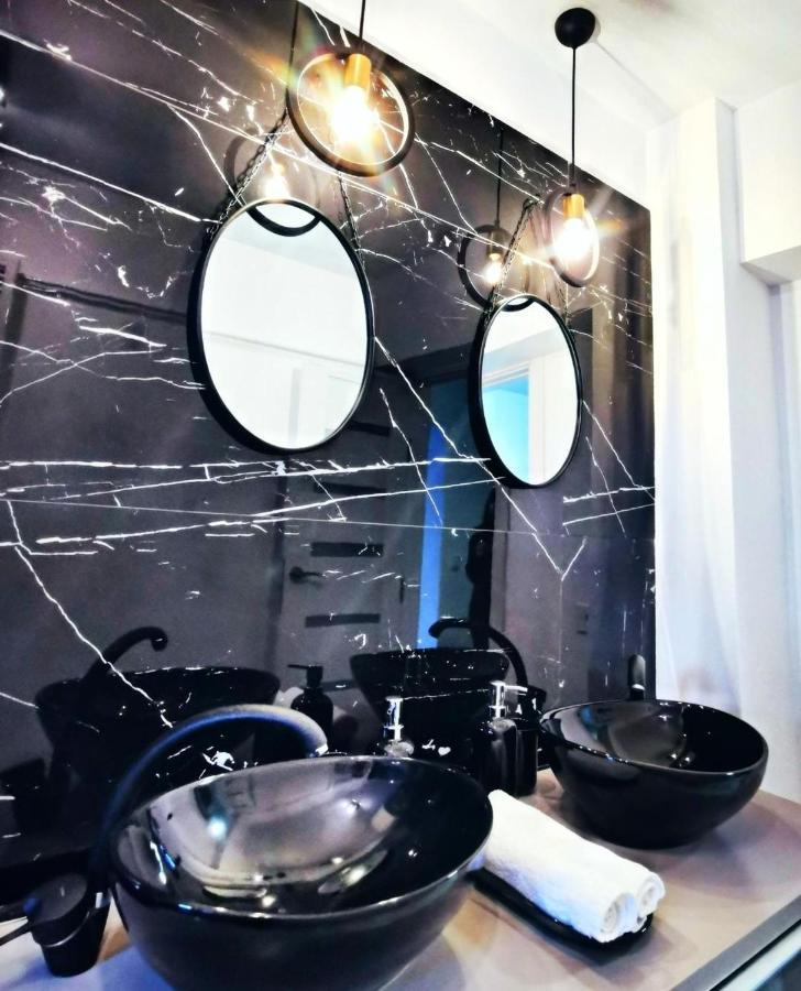 Serendipity Unirii Bukarest Exteriör bild